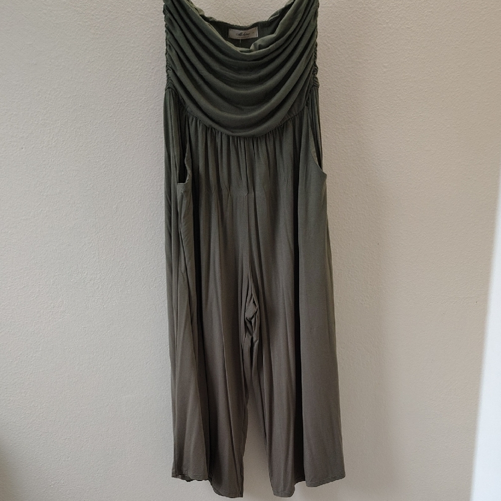 Mahina Flowy Tube Romper